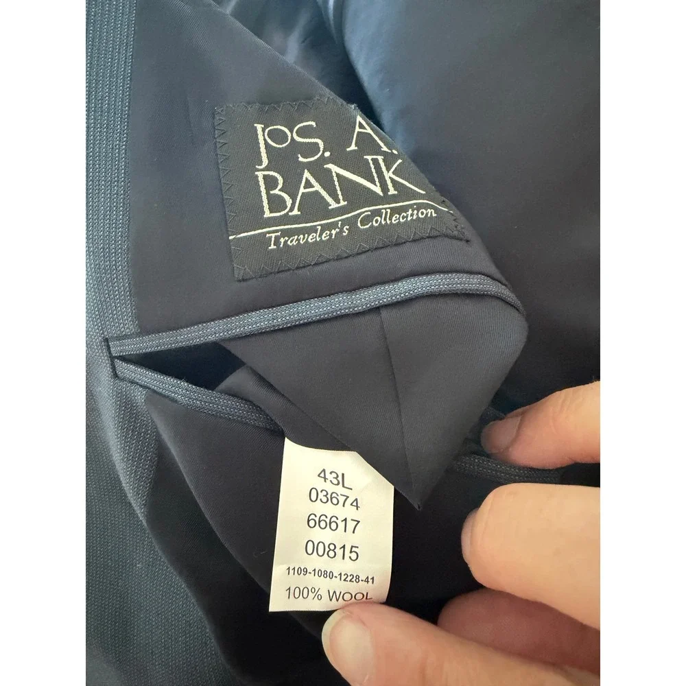 Jos A Bank Traveler's 2pc Navy Blue Suit Sport Coat size 43L & Pant size 37 x 31